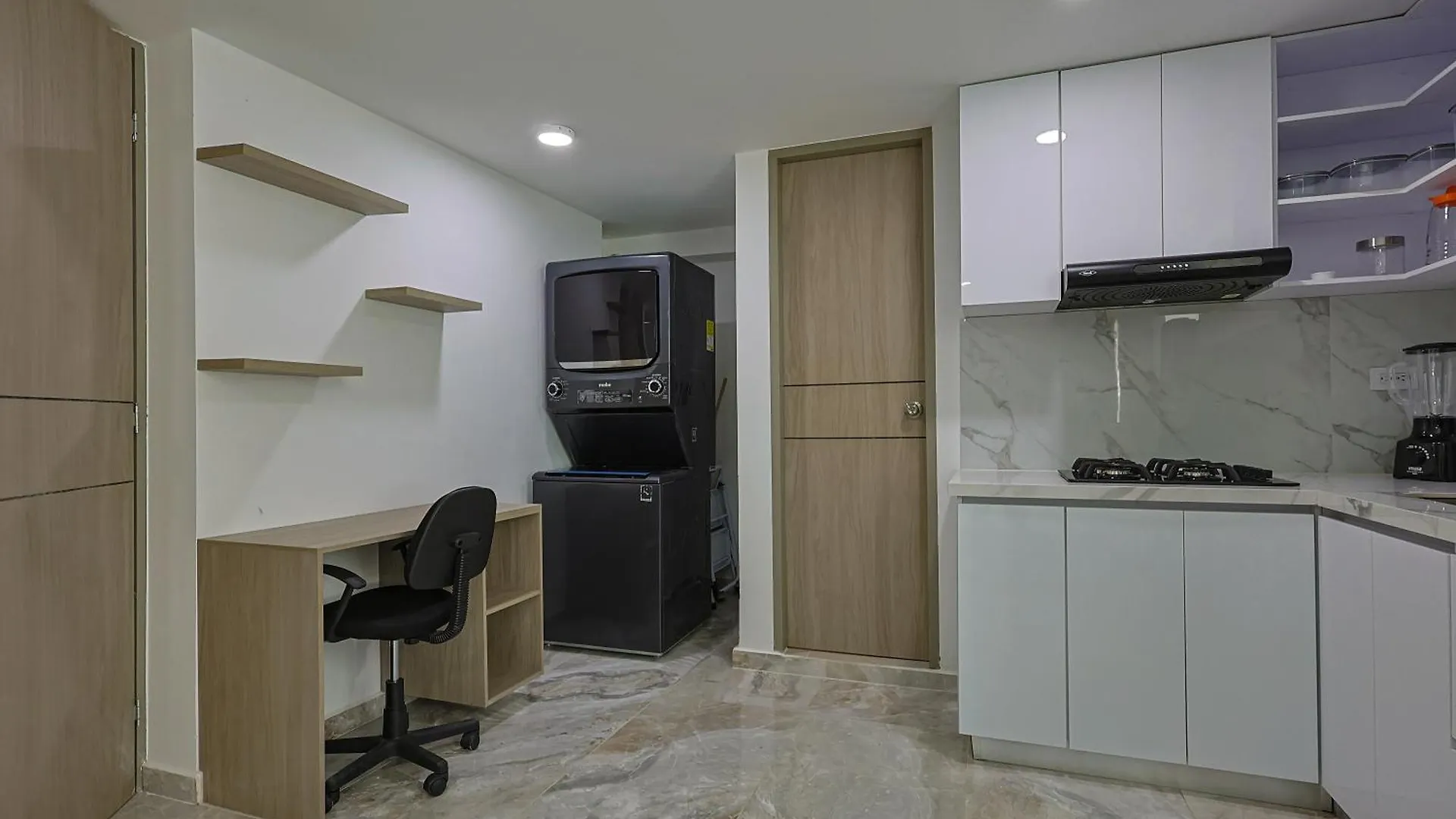 Lujoso Apartamento Con Salida A La Playa Cartagena